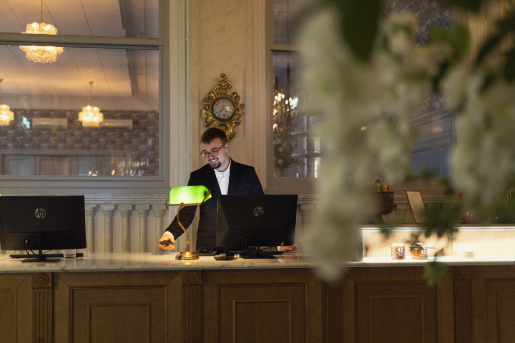 Arbetsplatsförlagt lärande Hotell och turism 1 Ystad Gymnasium