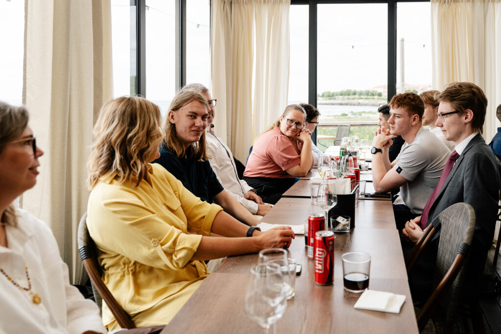 Nyexaminerade gymnasieingenjörer från fjärde teknikåret! DSC3550 Ystad Gymnasium