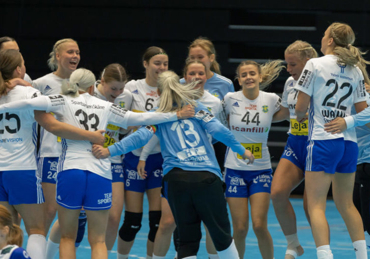 NIU Handboll tjejer. Foto Jeanette Lindeskog