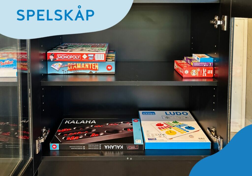 Spelskåp-2 (1) Spelskåp