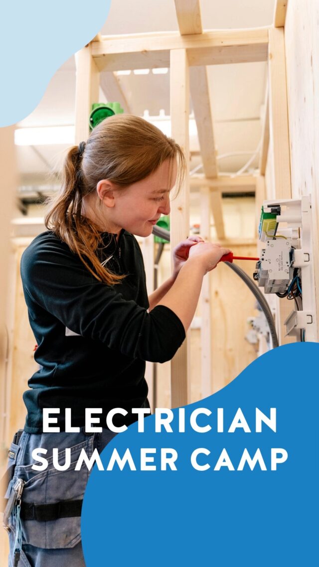 ELECTRICIAN SUMMER CAMP ⚡️👩‍🔧

Nu är ansökan öppen! Prova på El- och energiprogrammet 16-17 juni 2025. Vi välkomnar tjejer som börjar årskurs 9 i höst. Läs mer på hemsidan, länk i bio!