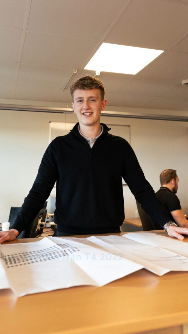 T4 fyller 10 år! 🌟
I år har vi utbildat gymnasieingenjörer genom Fjärde teknikåret i 10 år! På hemsidan kan du läsa några utvalda intervjuer med tidigare elever, och arbetsgivare som valt att anställa.

Sista dagen att ansöka till Fjärde teknikåret är 15 maj ✅